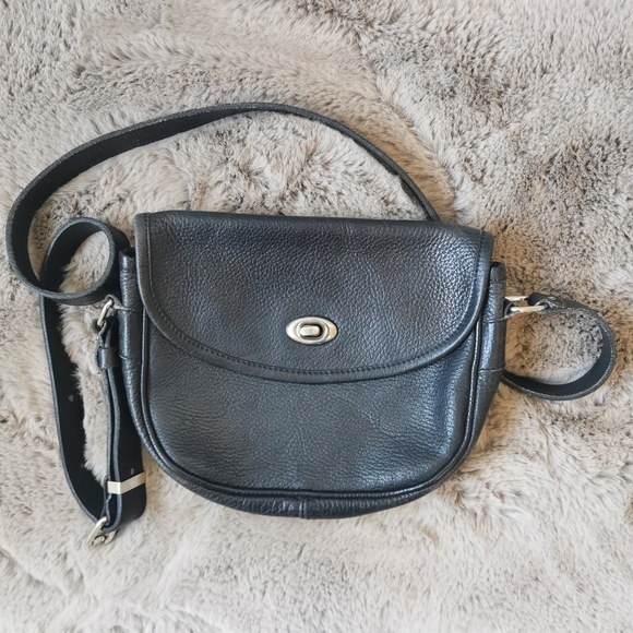 Roots | Vintage Roots Leather Crossbody Purse - Picture 6 of 13